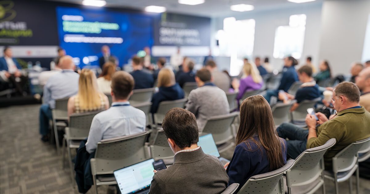 Non-dues revenue from online courses: why members pay for some and ignore others
